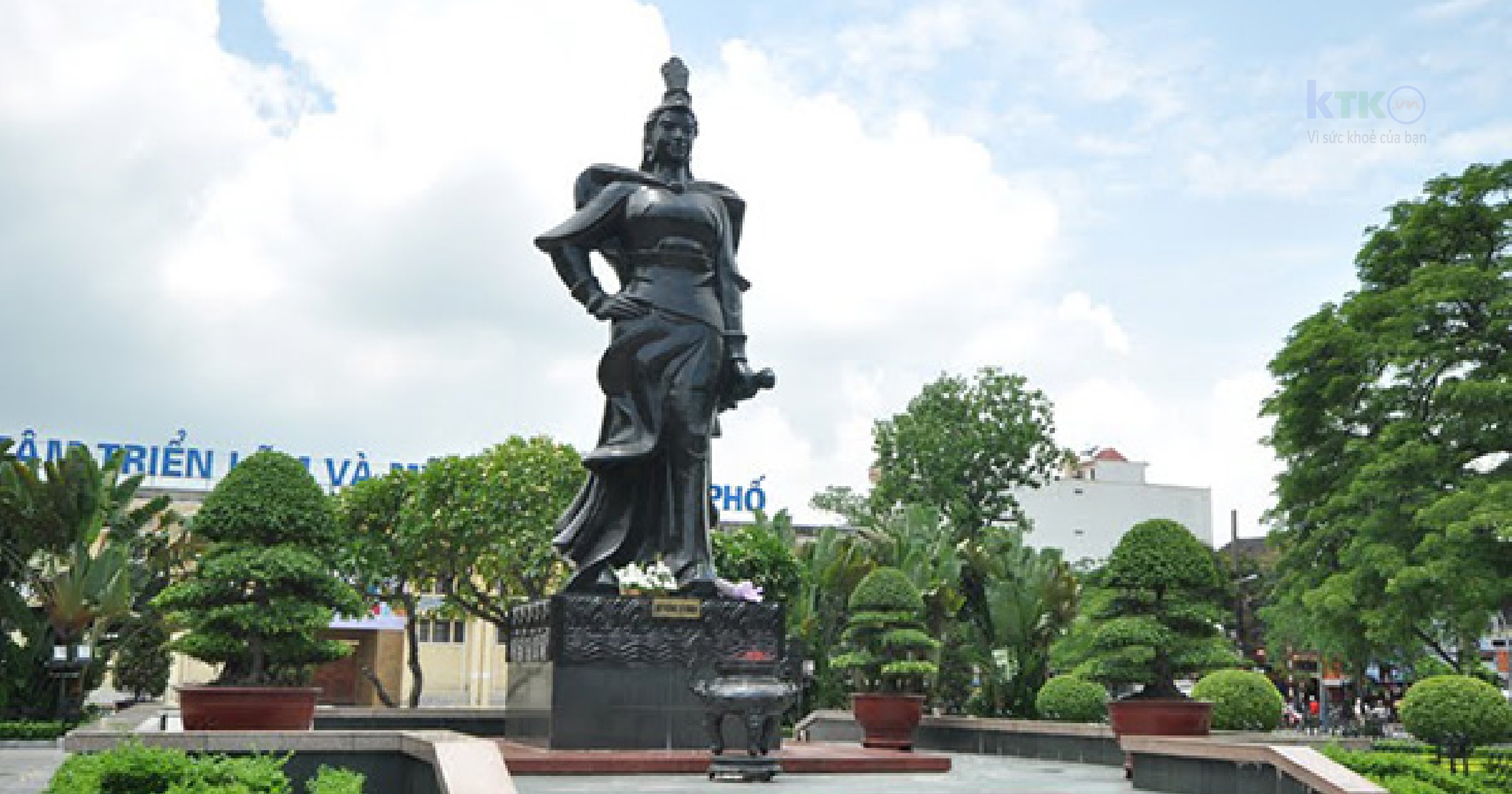 Nữ tướng Lê Chân.